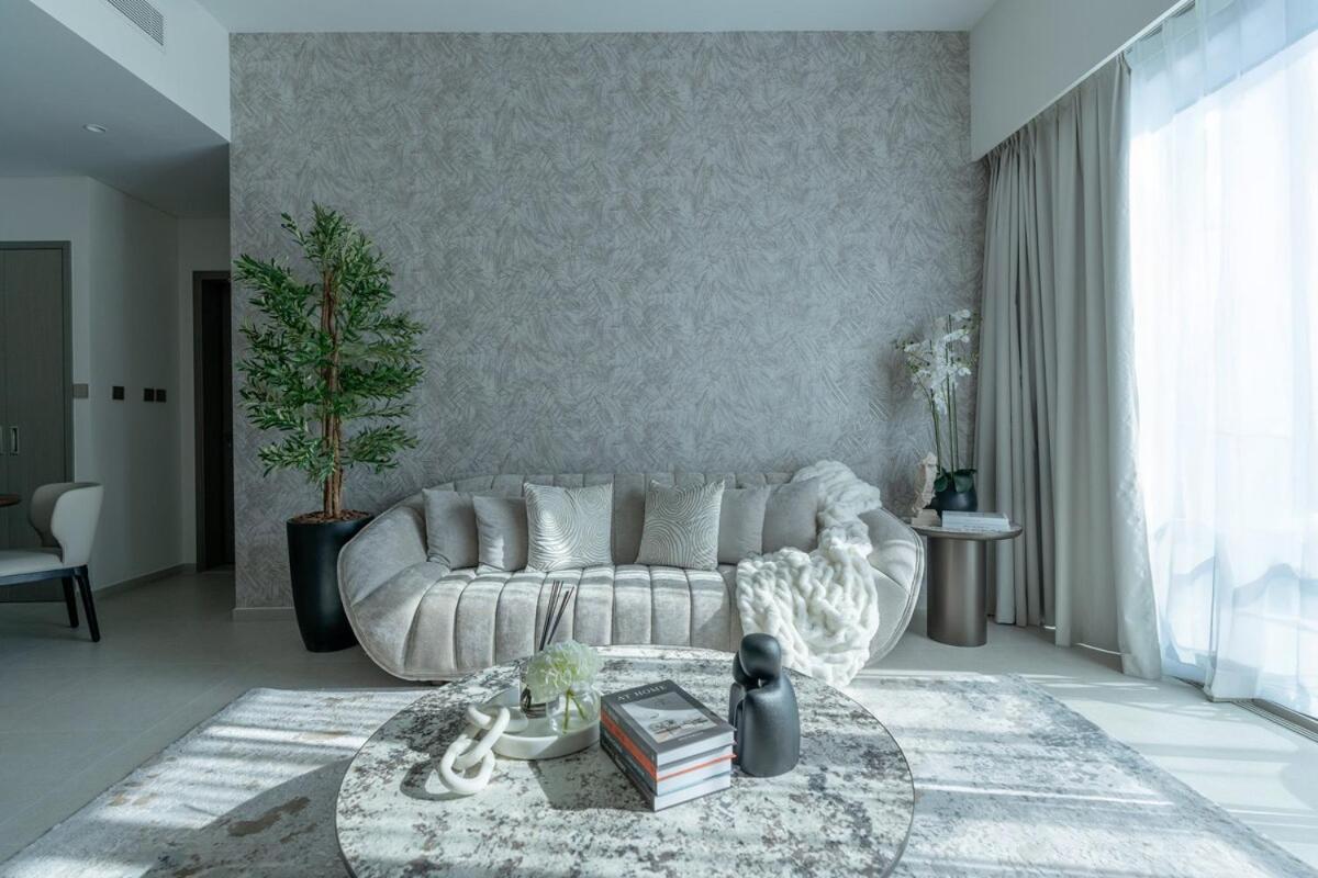 Apartment Nasma Luxury - Chic Highrise 1 Bedroom In The Heart Of Dubai