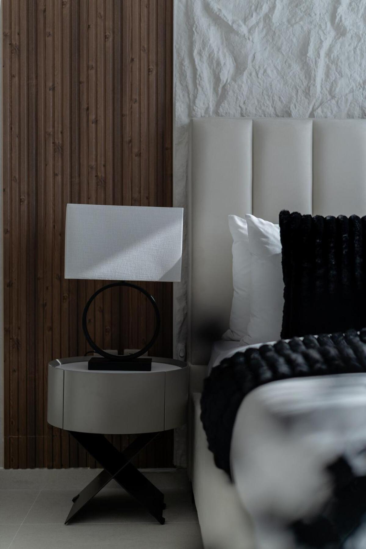 Apartment Nasma Luxury - Chic Highrise 1 Bedroom In The Heart Of Dubai